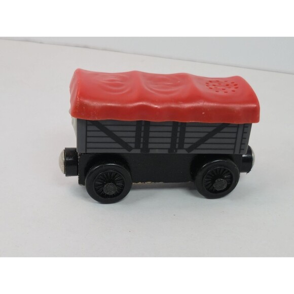 Giggling Troublesome Truck Car Works New Battery Thomas Train Wooden Railway - Picture 3 of 6